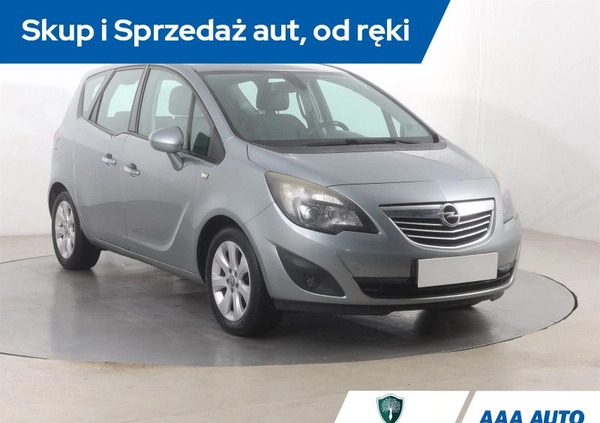 Opel Meriva cena 19000 przebieg: 258372, rok produkcji 2010 z Żarów małe 191